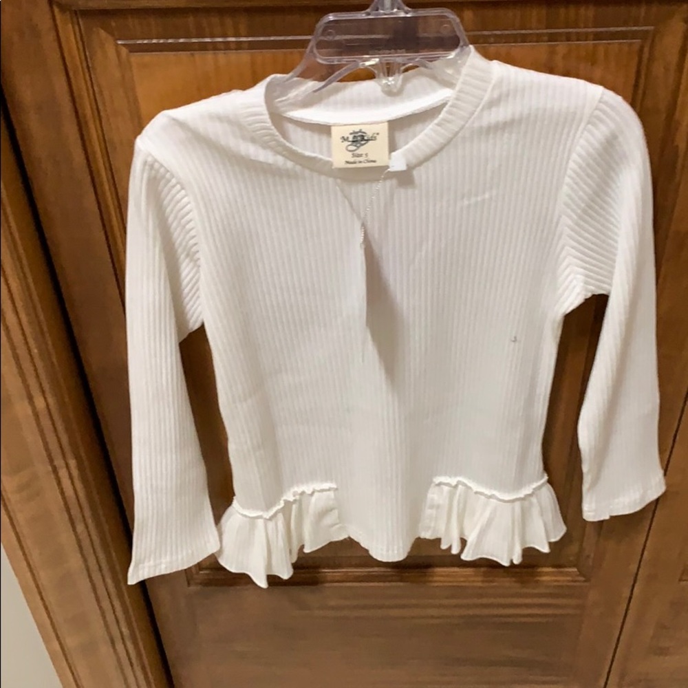 MLKids NWT stretch rubbed off white shirt
